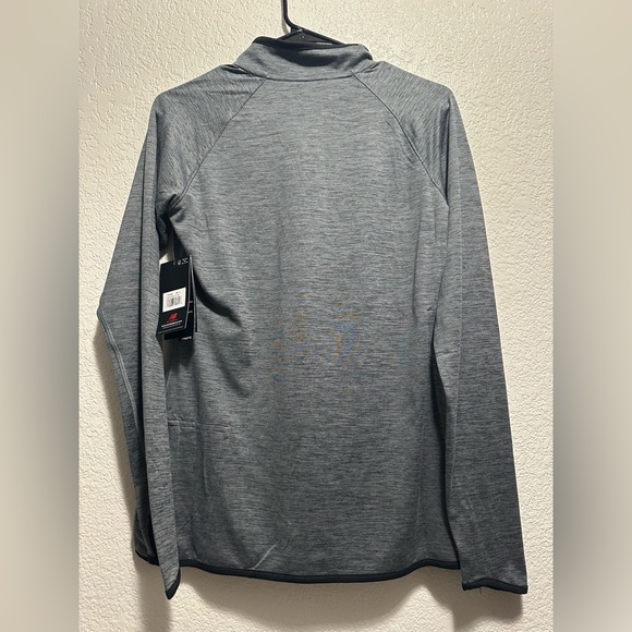 New Balance Women's Gray Top new with tags - Picture 10 of 10